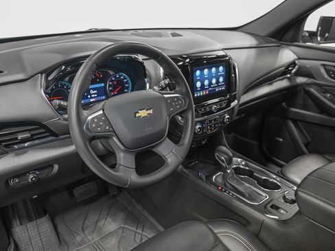Used 2023 Chevrolet Traverse LT w/ LT Premium Package image 15