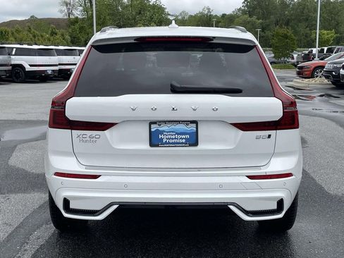 New 2026 Volvo XC60 B5 Plus w/ Protection Package Premier AWD/4WD image 27