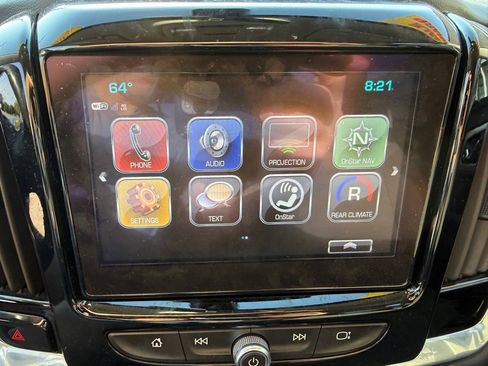 Used 2018 Chevrolet Traverse LT FWD image 13