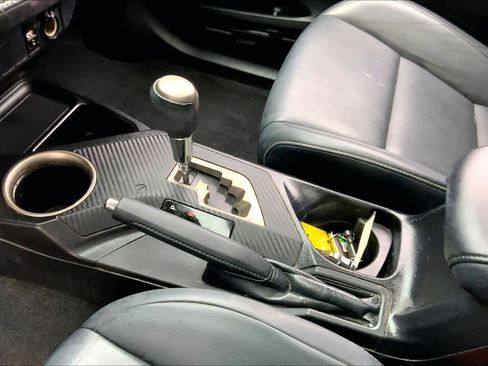 Used 2015 Toyota RAV4 Limited w/ Technology Package image 17