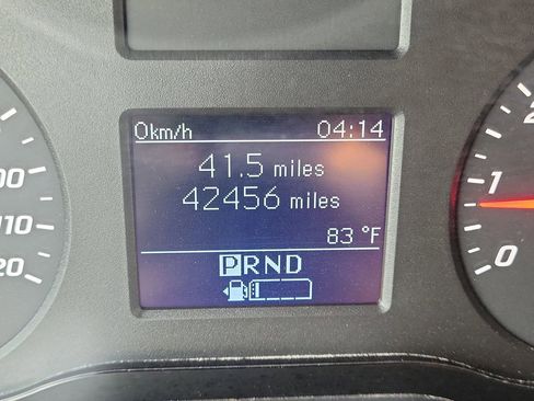 Used 2023 Mercedes-Benz Sprinter 1500 image 22