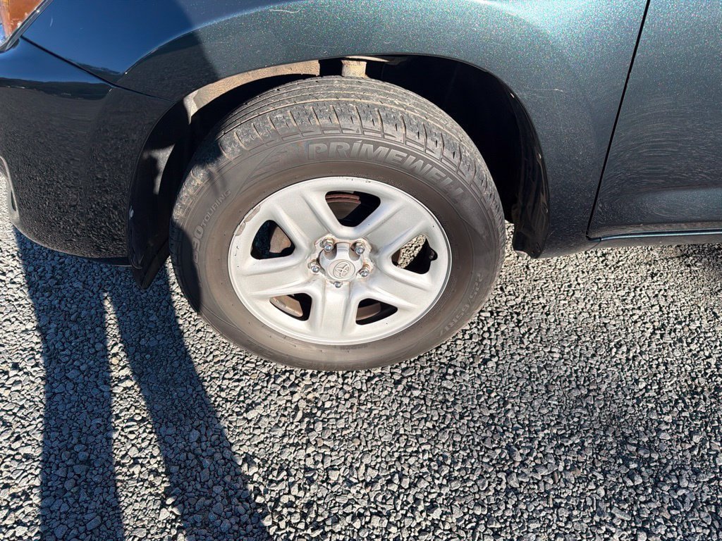 Used 2011 Toyota RAV4 2WD w/ Base L4 Extra Value Pkg image 11