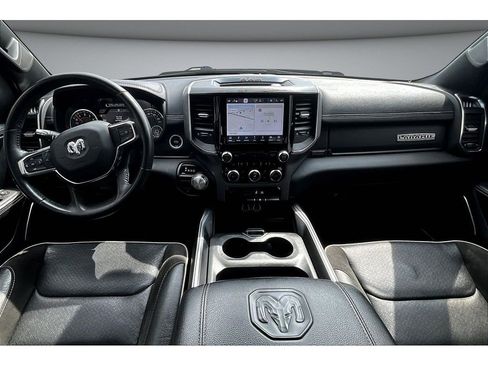 Used 2024 RAM 1500 Laramie RWD image 19