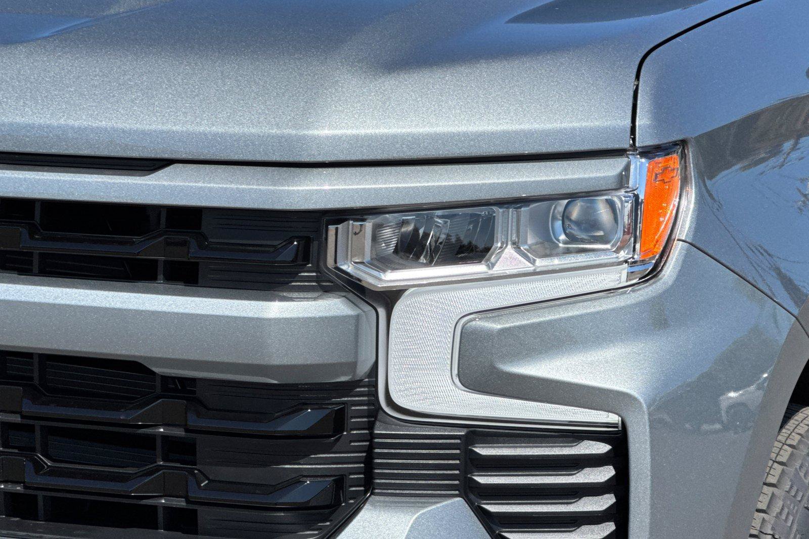New 2026 Chevrolet Silverado 1500 RST w/ Safety Package AWD/4WD image 34