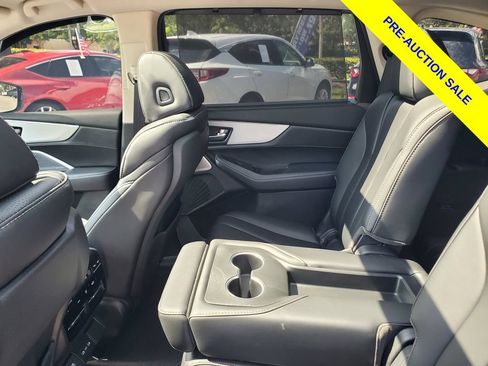 Certified 2025 Acura MDX FWD w/ Technology Package image 13