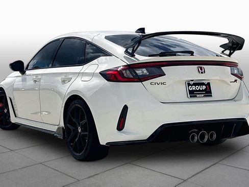 Used 2025 Honda Civic Type R image 12
