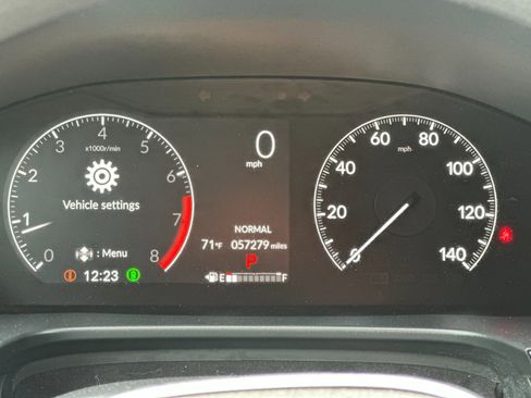 Used 2023 Honda CR-V LX image 24