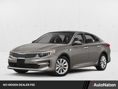 Used 2018 Kia Optima LX w/ 17" Alloy Wheels Package