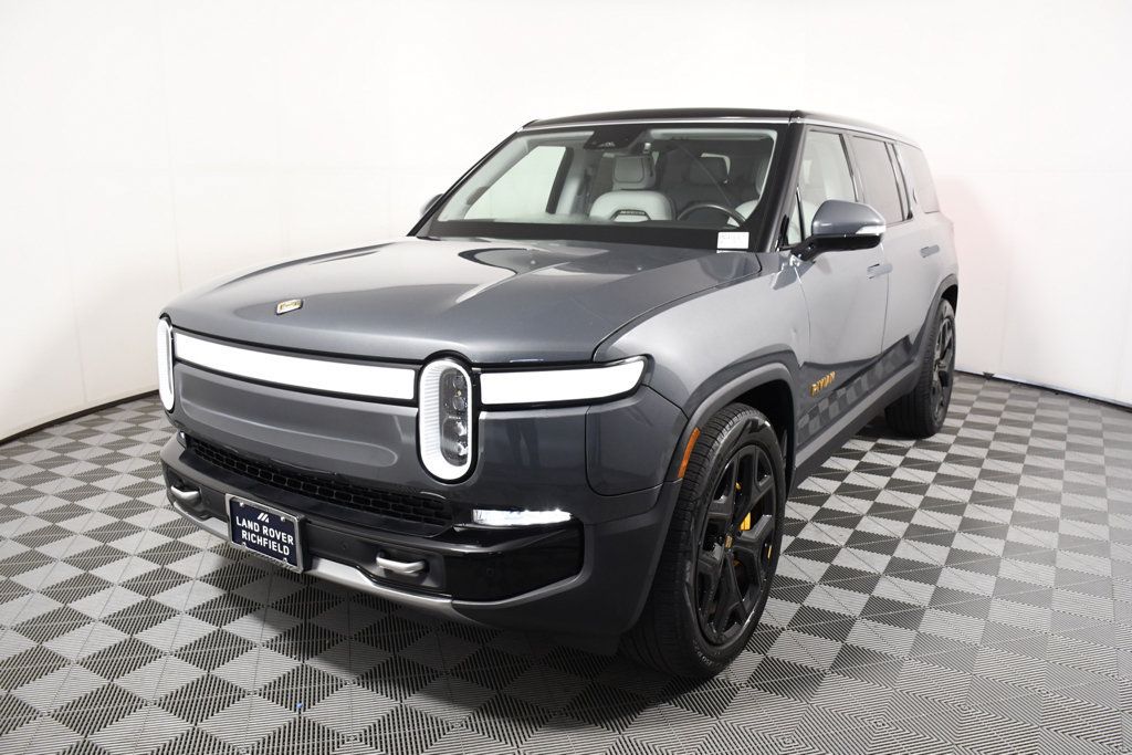 Used 2024 Rivian R1S Adventure Quad AWD/4WD image 1