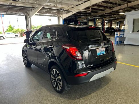 Used 2022 Buick Encore Preferred w/ Safety Package FWD image 4