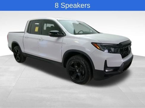 Certified 2024 Honda Ridgeline Black Edition image 10