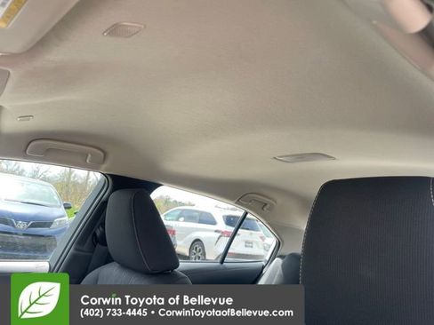 Used 2025 Toyota Corolla LE image 25