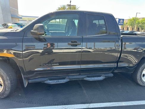 Used 2021 Toyota Tundra SR5 RWD image 10