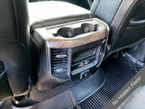 Used 2019 RAM 1500 Laramie AWD/4WD image 29