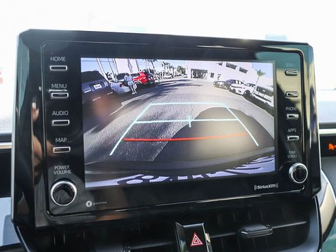 Used 2021 Toyota Corolla LE w/ Carpet Mat Package (TMS) image 27