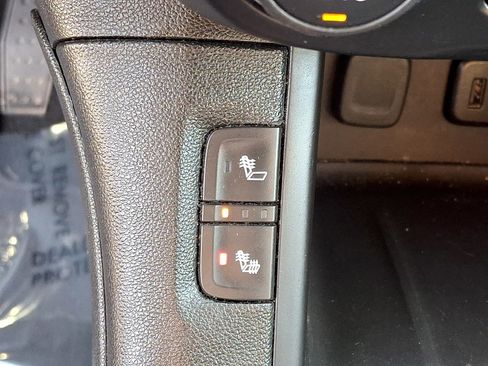 Used 2019 GMC Acadia SLT AWD/4WD image 22