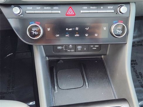 Certified 2025 Hyundai Sonata SEL image 14