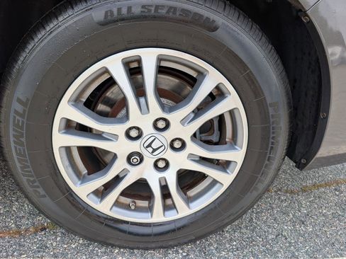 Used 2011 Honda Odyssey EX-L image 3