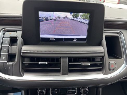 Used 2022 Chevrolet Suburban LS AWD/4WD image 23