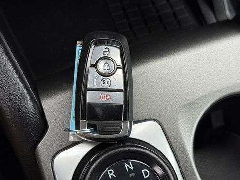 Used 2025 Ford Bronco Sport Badlands image 10