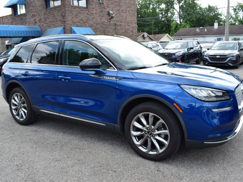 Used 2021 Lincoln Corsair FWD w/ Premium Package image 4