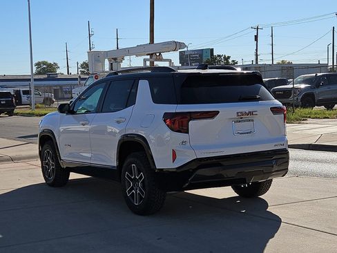 New 2026 GMC Terrain AT4 image 3