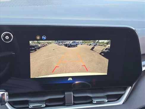 New 2026 Chevrolet Equinox LT AWD/4WD image 19