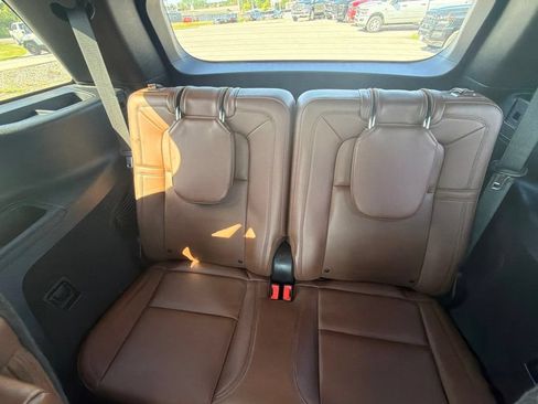 Used 2023 Lincoln Aviator Reserve w/ Equipment Group 201A AWD/4WD image 18