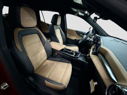 New 2026 Chevrolet Equinox ACTIV w/ LPO, Floor Liner Package AWD/4WD image 30