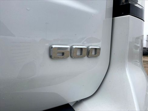 Used 2024 Cadillac Escalade Sport Platinum AWD/4WD image 24