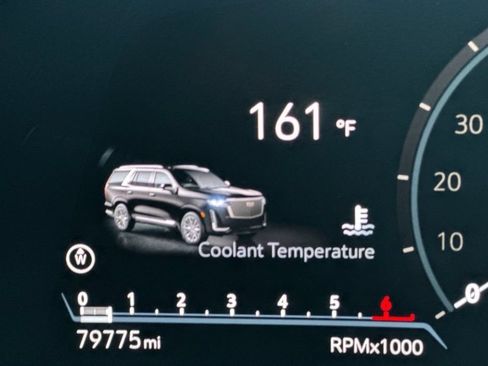 Used 2021 Cadillac Escalade Premium Luxury w/ Driver Assist Tech Package AWD/4WD image 42