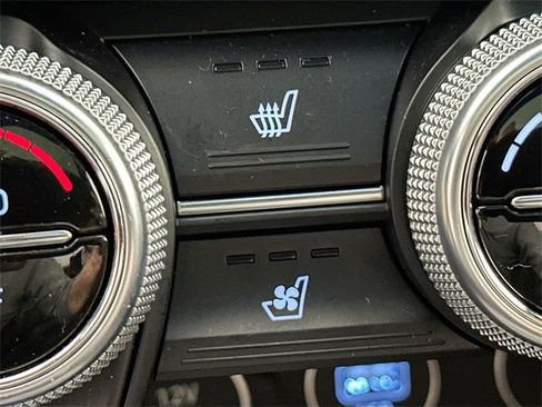 Used 2022 Genesis G70 3.3T w/ Sport Prestige Package image 18