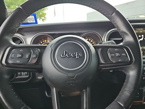 Used 2022 Jeep Wrangler Unlimited Sport AWD/4WD image 22