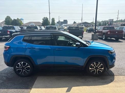 Used 2023 Jeep Compass Limited AWD/4WD image 6
