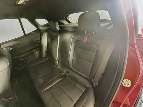 Used 2024 Chevrolet Trax RS w/ Sunroof Package FWD image 25