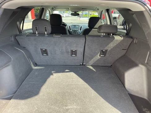 Used 2018 Chevrolet Equinox LT AWD/4WD image 15