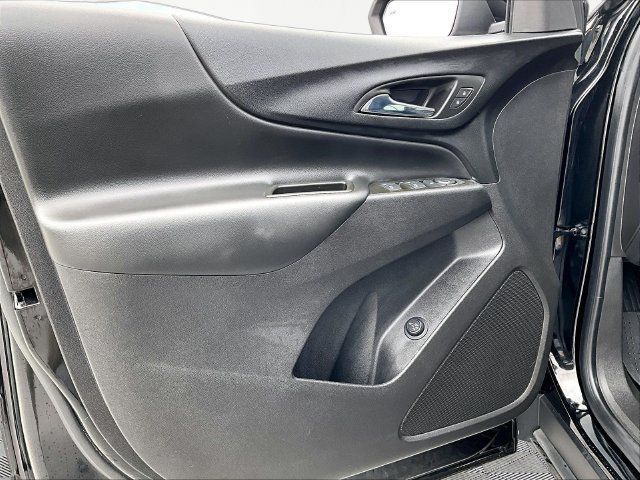 Used 2024 Chevrolet Equinox LT AWD/4WD image 9