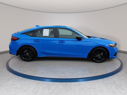 Used 2024 Honda Civic Sport image 4