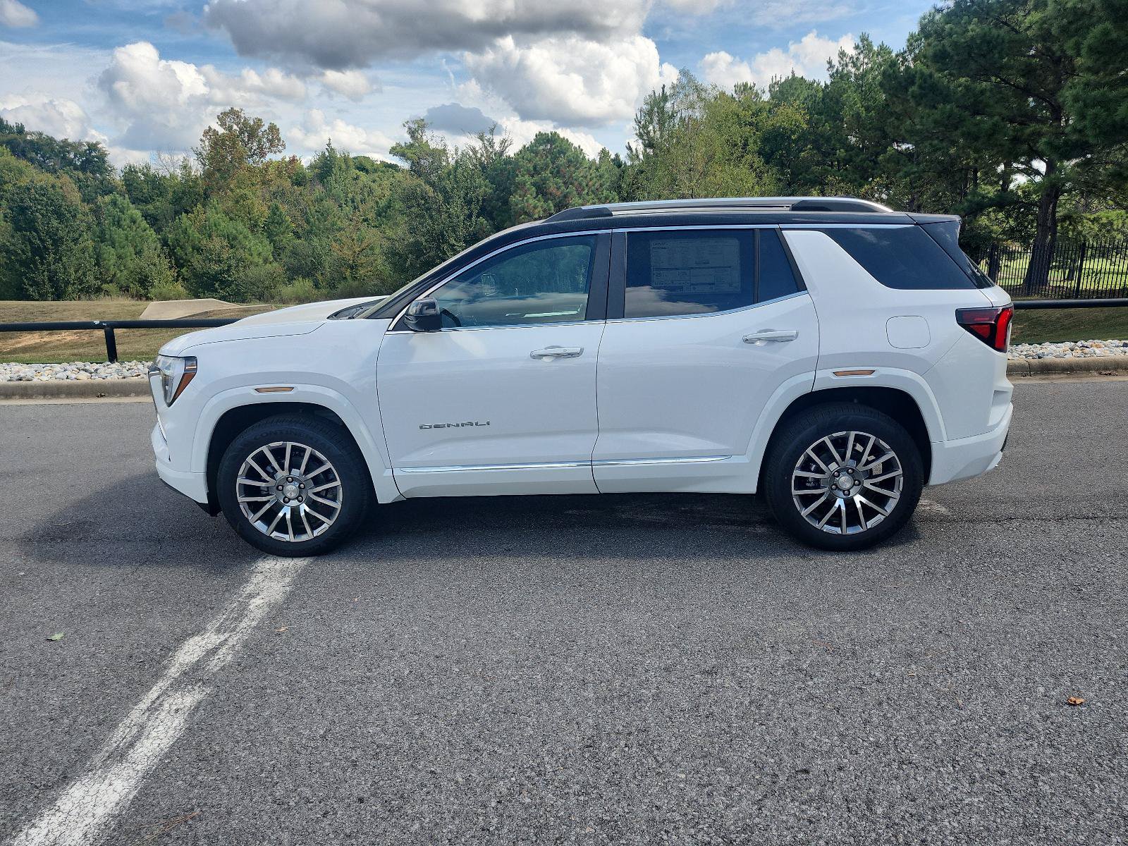 New 2027 GMC Terrain Denali AWD/4WD image 2