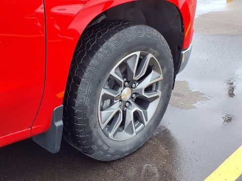 Certified 2023 Chevrolet Silverado 1500 LT AWD/4WD image 10