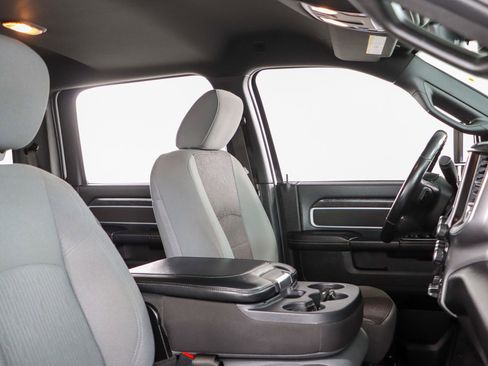 Used 2024 RAM 2500 Big Horn image 29