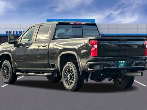 Certified 2022 Chevrolet Silverado 3500 LTZ w/ LTZ Plus Package image 6