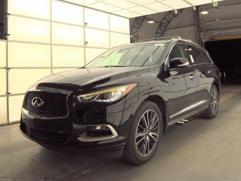 Used 2016 INFINITI QX60 Luxe w/ Deluxe Technology Package image 1
