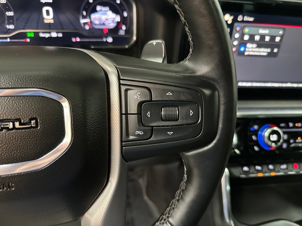 Used 2024 GMC Sierra 1500 Denali w/ Denali Reserve Package AWD/4WD image 16