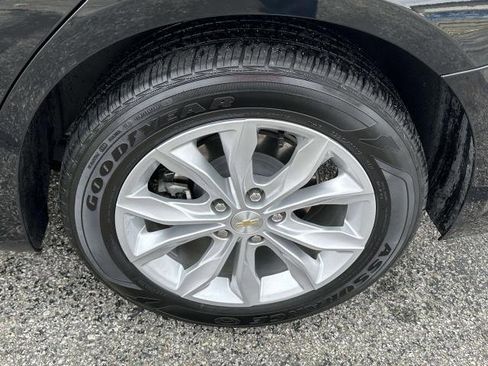 Used 2024 Chevrolet Malibu LT image 31