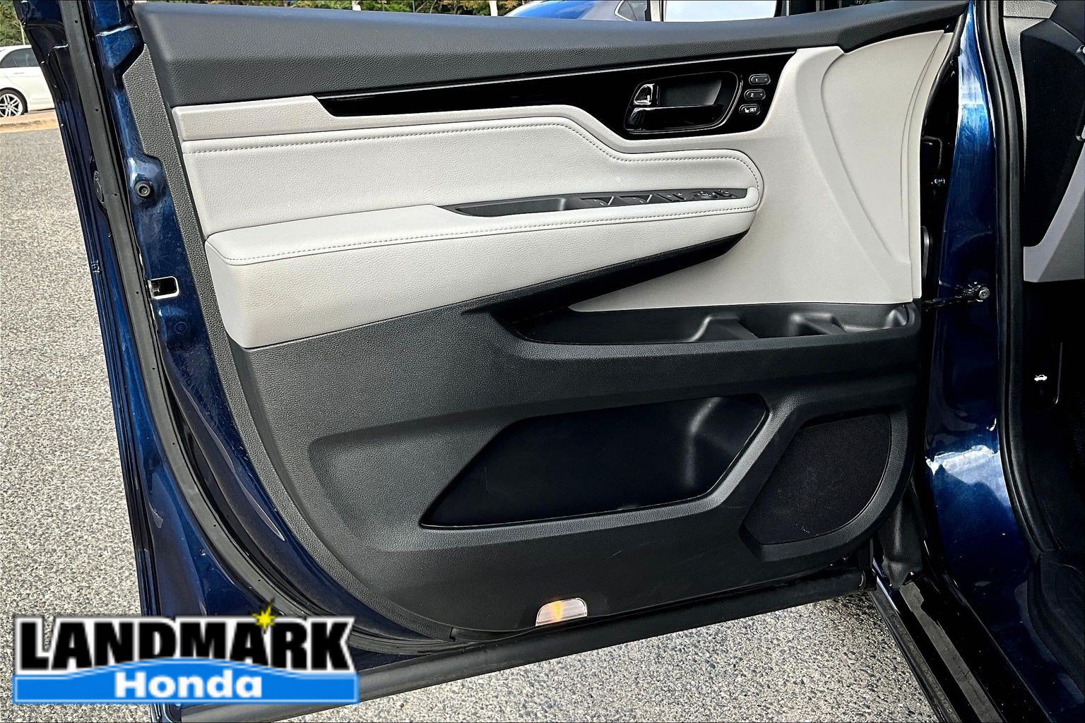 Used 2024 Honda Odyssey Touring image 18