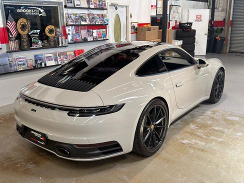 Used 2020 Porsche 911 Carrera RWD image 6
