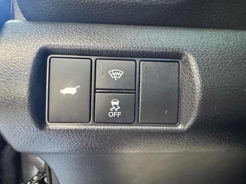Used 2023 Honda Pilot Elite image 12