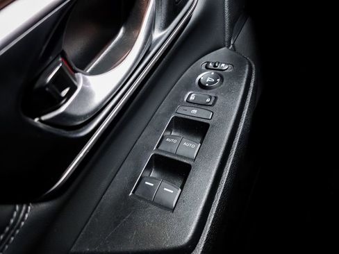 Certified 2022 Honda CR-V Touring image 25