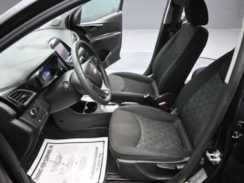 Used 2021 Chevrolet Spark LT FWD image 12